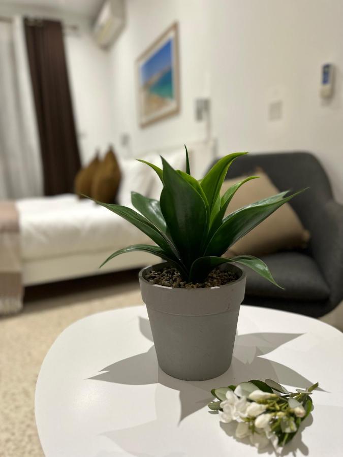 The Beach House Birżebbuġa Bagian luar foto